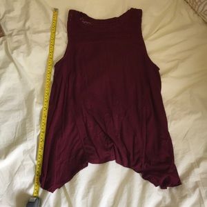 AE burgundy Tank Top